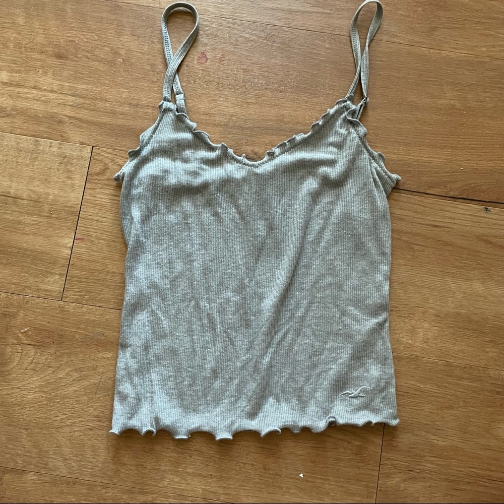 grey crop tank